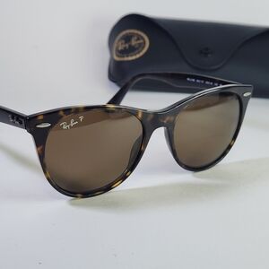 Ray-Ban Wayfarer II Polarized RB2185 Tortoise Shell Sunglasses For Women